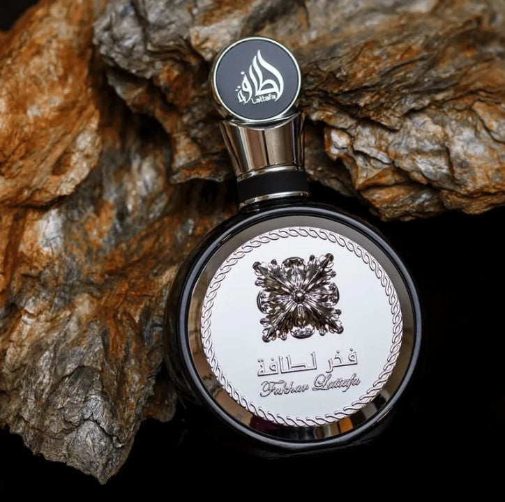 Fakhar Black - tryoutyourscent